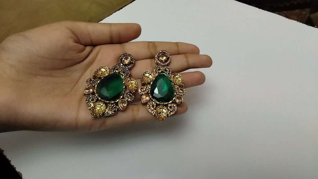 Emerald green stone necklace set CODE: AS - 01